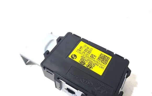 Hyundai Tucson TL Light module LCM 92900CZ900