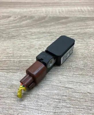 KIA Magentis Airbag deployment crash/impact sensor 959202G000