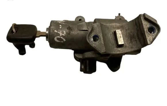 Volvo V70 Ignition lock 9157056 16184