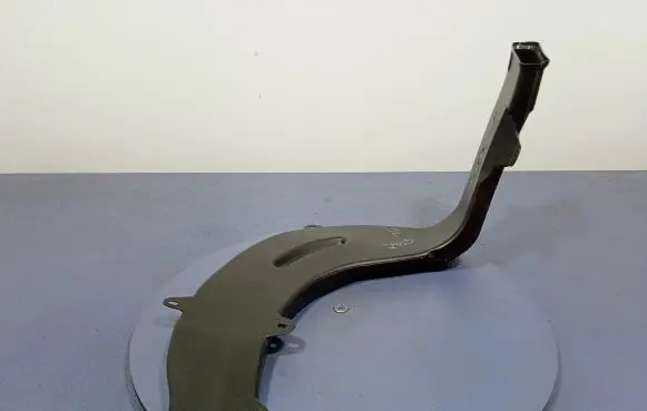 BMW X3 G01 Intake resonator 7398047