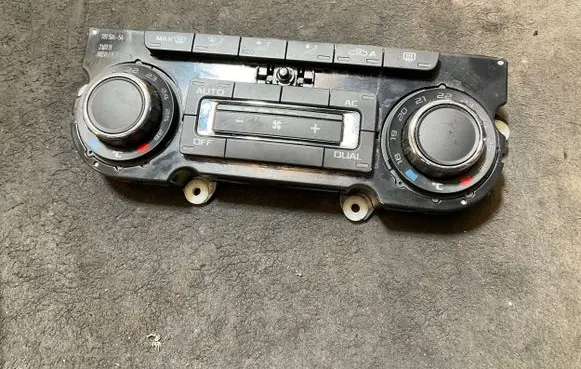 Skoda Octavia Mk2 (1Z) Climate control unit 3T0907044BK SW0506 5HB00974974