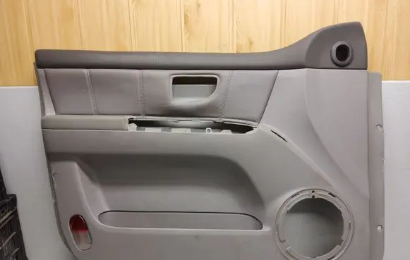 Toyota Avensis T250 Front door card panel trim 823503E000