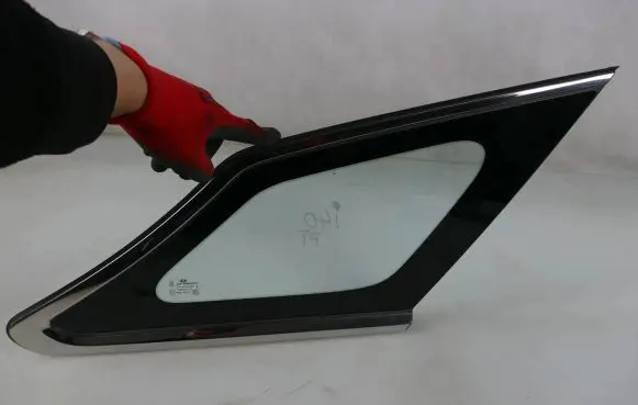 Hyundai i40 Rear side window