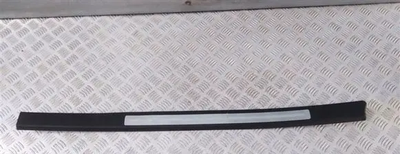 Audi A3 S3 8P Front sill trim cover 8P4853492G