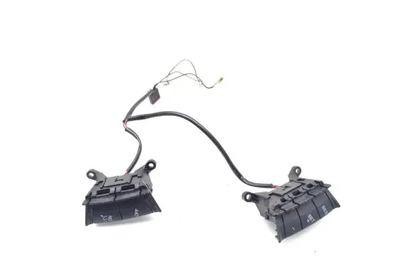 Ford Kuga I Steering wheel buttons/switches 3M5T9E740AD