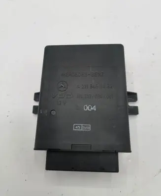 Mercedes-Benz E W211 Light module LCM A2115450432 410213006001