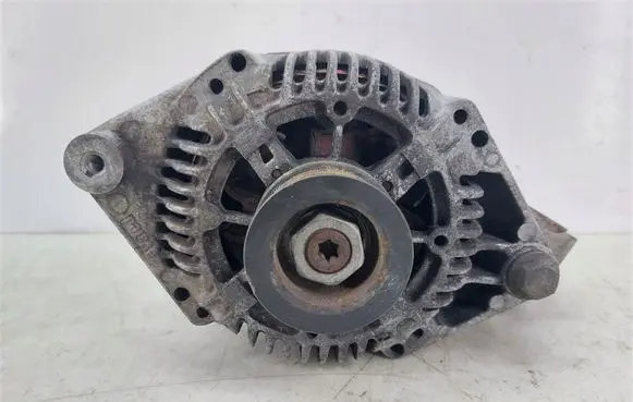 Opel Sintra Generator/alternator 2808490A