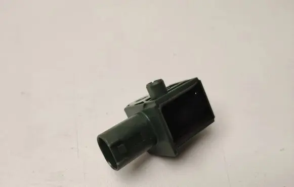 Mercedes-Benz E W212 Airbag deployment crash/impact sensor A1729056000