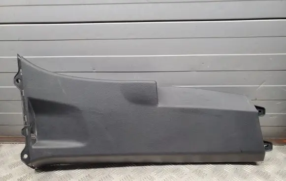 Volkswagen Atlas (B) pillar trim (bottom) 3CN867292A