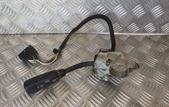 Mercedes-Benz E W210 Indicator stalk 2105400144