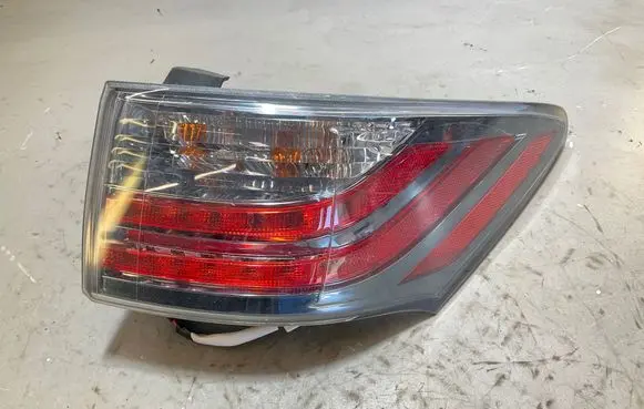 Lexus CT 200H Rear/tail lights