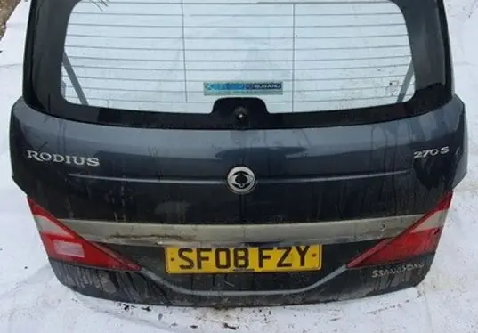 SsangYong Rodius Tailgate/trunk/boot lid pilkas