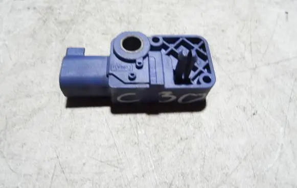 Volvo C30 Airbag deployment crash/impact sensor 31264410
