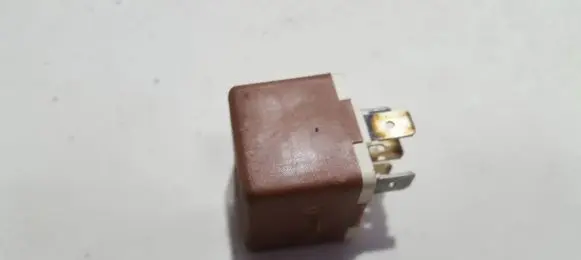 Renault Megane I Other relay 7700810929