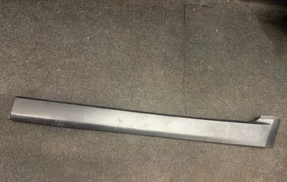 Jeep Grand Cherokee WL Rear door trim (molding) 6XN75TRMAB 39736