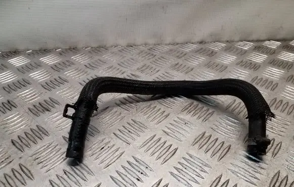 Jeep Grand Cherokee (WK) Gearbox oil cooler pipe/hose 