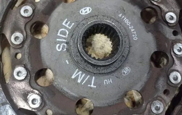 Hyundai Tucson JM Clutch pressure plate 4110024720 LUK