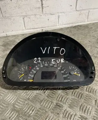 Mercedes-Benz Vito Viano W639 Speedometer (instrument cluster) A6394462921 1020060729 503000330004