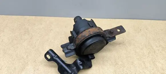 Mercedes-Benz A W176 Electric auxiliary coolant/water pump A0005000686