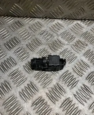 Ford Focus Oil temperature sensor BM5T8B506AB