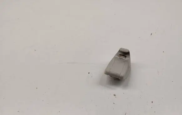 Sun visor clip/hook/bracket