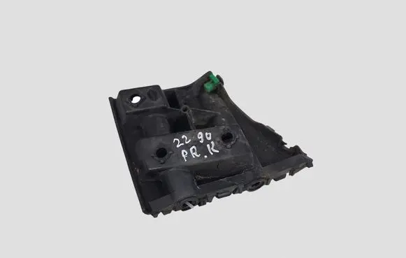 Volvo V40 Front bumper mounting bracket 31425110