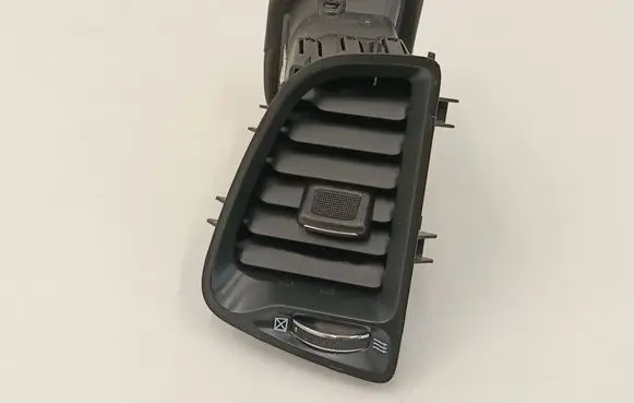 Dash center air vent grill