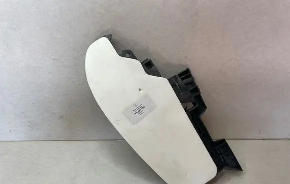 Porsche Cayenne (92A) Front door seat control surround trim 7P5881695 08M2014