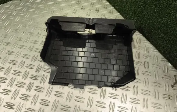 Renault Trafic III (X82) Battery box tray cover/lid 237060001R