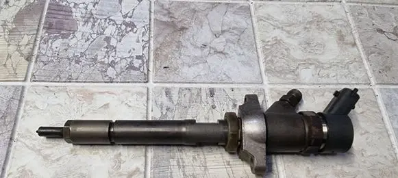 Mazda 3 I Fuel injector 0445110259 328480