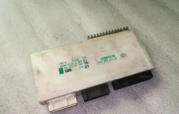 BMW 5 E39 Comfort/convenience module 61358381962 8381962