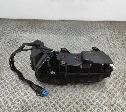 Ford Ranger AdBlue liquid reservoir JB3G5J228B