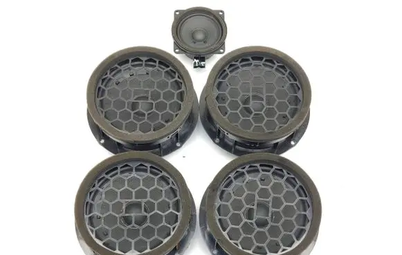 Skoda Octavia Mk4 Audio system kit 5E3035411A 5E3035411E