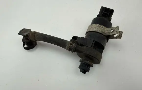 Mazda CX-7 Headlight washer pump EH1151811