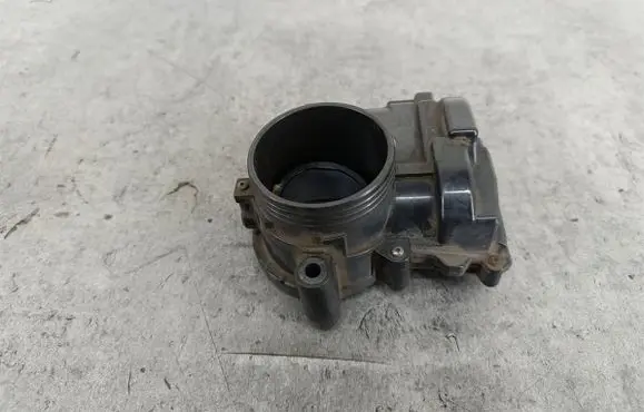 Peugeot 207 Throttle body valve 