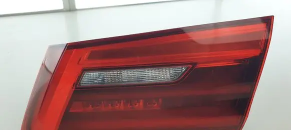 BMW 5 G30 G31 Tailgate rear/tail lights 630342R