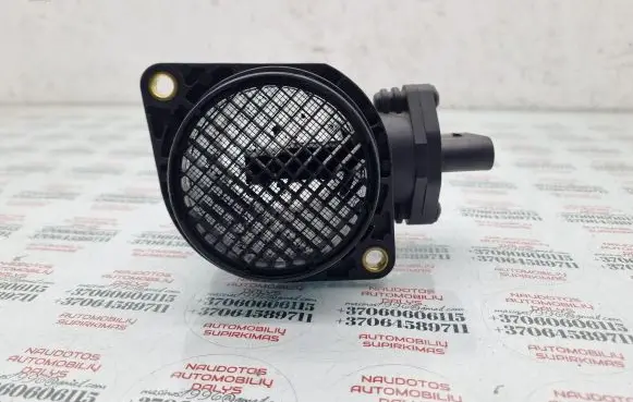 Volkswagen Golf IV Mass air flow meter 0280217121
