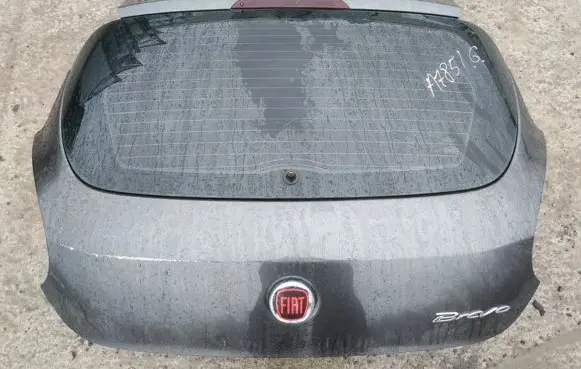 Fiat Bravo Tailgate/trunk/boot lid pilkas