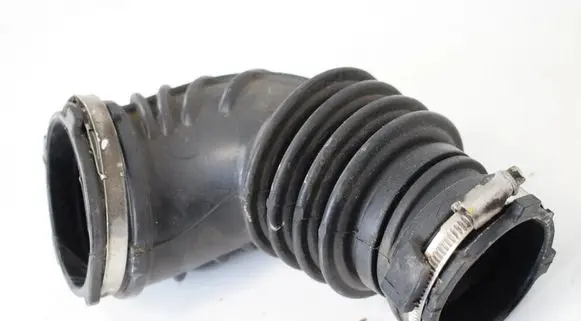 Audi A4 S4 B8 8K Air intake hose/pipe 06H129629E