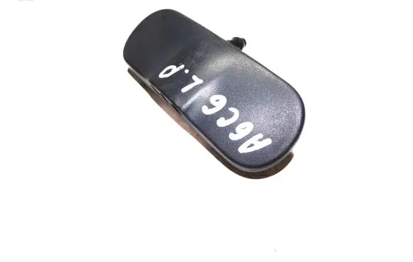 Windshield washer spray nozzle