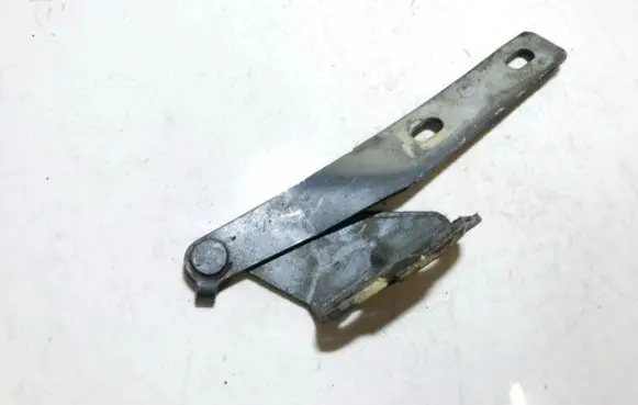 Mazda 323 Engine bonnet/hood hinges