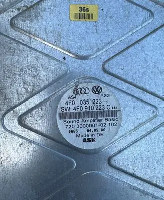 Audi A6 S6 C6 4F Sound amplifier 4F0910223C 4F0035223