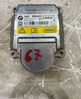 BMW 3 F30 F35 F31 Airbag control unit/module 6863433 0265020506
