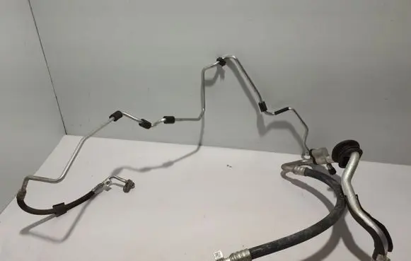 Audi A5 8T 8F Air conditioning (A/C) pipe/hose 8T0260710F