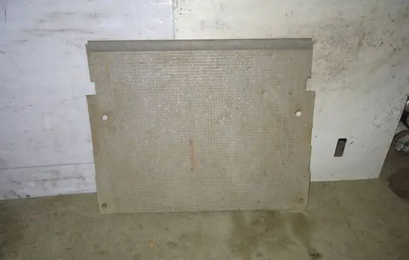 Volkswagen Multivan T4 Trunk/boot mat liner 703863717F