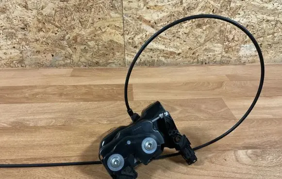 Mercedes-Benz E W212 Seat back rest lock catch A2129200075