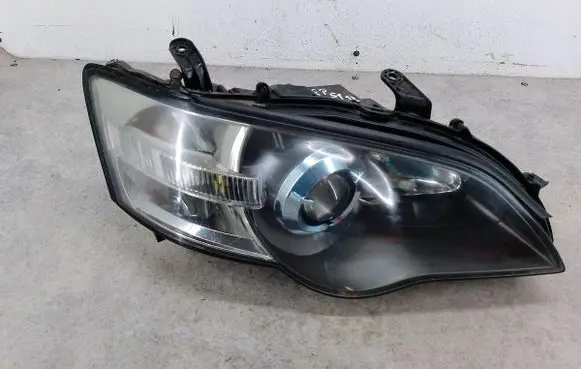 Subaru Outback Headlight/headlamp 