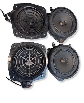 Audi A3 S3 8P Rear door speaker 8H0035411A