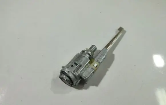 Honda Jazz Front door lock (next to the handle) 
