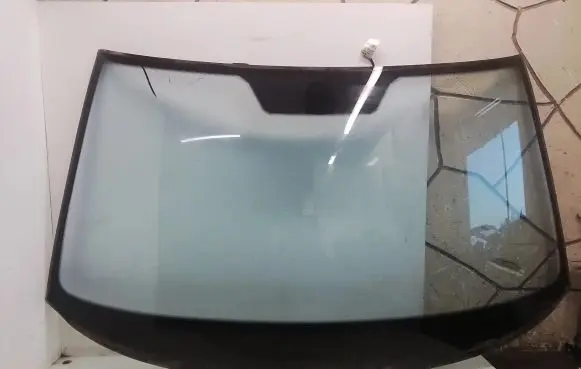 Mercedes-Benz E W210 Front windscreen/windshield window 